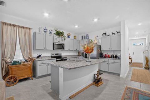 Townhouse in Apollo Beach, Florida 3 bedrooms, 167.41 sq.m. № 2201629 - photo 10
