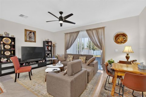 Townhouse in Apollo Beach, Florida 3 bedrooms, 167.41 sq.m. № 2201629 - photo 13