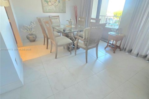 Снять в аренду кондоминиум в Бока-Ратон, Флорида 1 спальня, 92.72м2, № 2009982 - фото 5