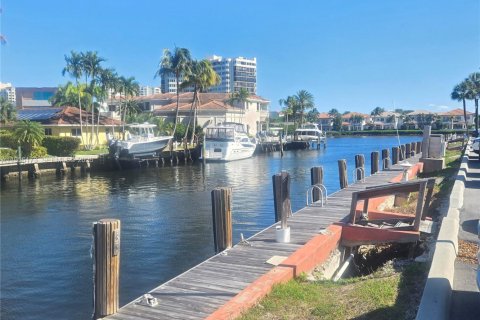 Кондоминиум с 1 спальней в Бока-Ратон, Флорида № 2009982