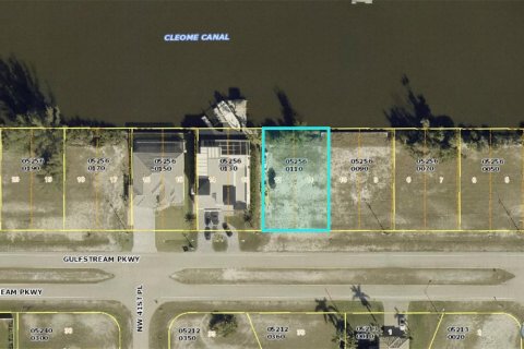 Land in Cape Coral, Florida № 2206260