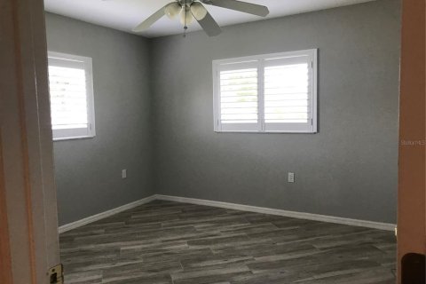 House in Dunnellon, Florida 3 bedrooms, 183.39 sq.m. № 1656845 - photo 18