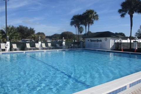House in Dunnellon, Florida 3 bedrooms, 183.39 sq.m. № 1656845 - photo 27