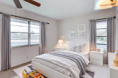Condominio en venta en Winter Haven, Florida, 3 dormitorios, 113.9 m2 № 1543308 - foto 4