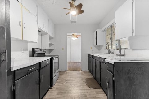 Casa en venta en Bradenton, Florida, 2 dormitorios, 144.56 m2 № 2156084 - foto 4