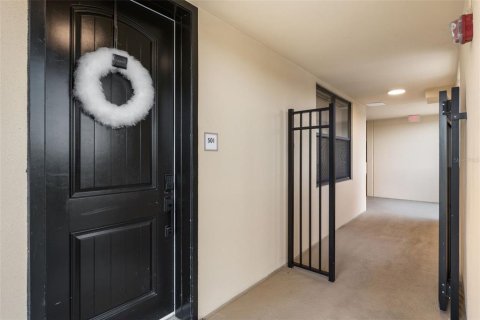 Condominio en venta en Montverde, Florida, 3 dormitorios, 145.67 m2 № 1873793 - foto 2