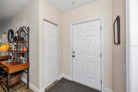 Condo in Port Charlotte, Florida, 3 bedrooms № 2101804 - photo 14
