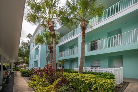 Condo in Port Charlotte, Florida, 3 bedrooms № 2101804 - photo 10