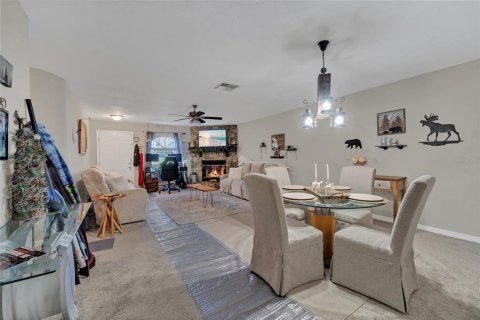 Condo in Land O' Lakes, Florida, 2 bedrooms  № 1870617 - photo 8