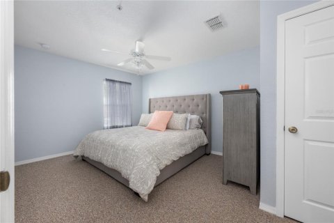 Condo in Orange City, Florida, 3 bedrooms  № 2224592 - photo 21