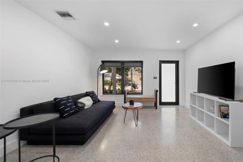 Villa ou maison à vendre à Fort Lauderdale, Floride: 3 chambres, 112.23 m2 № 1643862 - photo 5