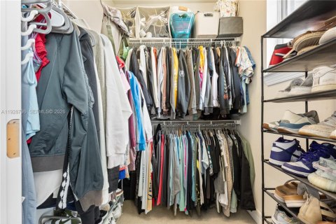 Touwnhouse à louer à Hollywood, Floride: 3 chambres, 132.01 m2 № 1996503 - photo 15