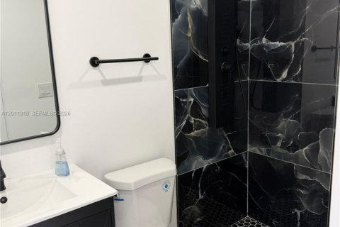 Casa en venta en Miami, Florida, 4 dormitorios, 163.51 m2 № 2265064 - foto 22