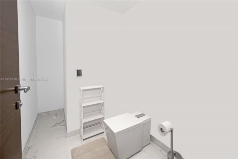 Купить кондоминиум в Авентура, Флорида 7 спален, 584.63м2, № 2054677 - фото 20