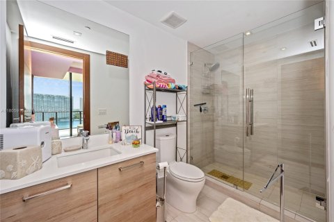 Купить кондоминиум в Авентура, Флорида 7 спален, 584.63м2, № 2054677 - фото 26