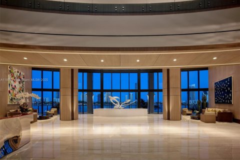 Купить кондоминиум в Авентура, Флорида 7 спален, 584.63м2, № 2054677 - фото 4