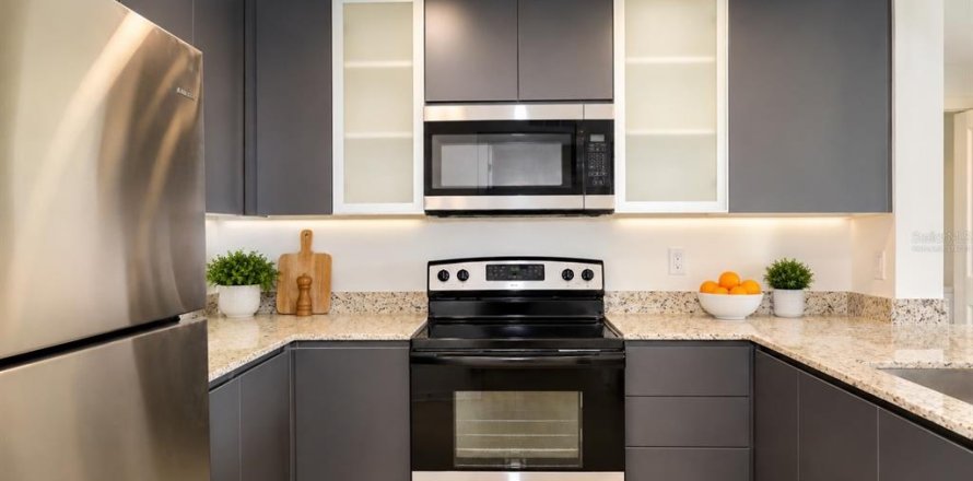 Condo à Orlando, Floride, 2 chambres  № 2110415
