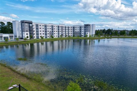 Copropriété à louer à Orlando, Floride: 2 chambres, 95.04 m2 № 2110415 - photo 14