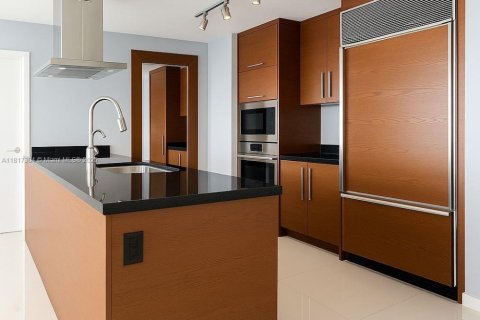 Купить кондоминиум в Майами, Флорида 2 спальни, 151.71м2, № 1937395 - фото 8