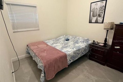 Casa en venta en Tampa, Florida, 3 dormitorios, 215.35 m2 № 2196442 - foto 16
