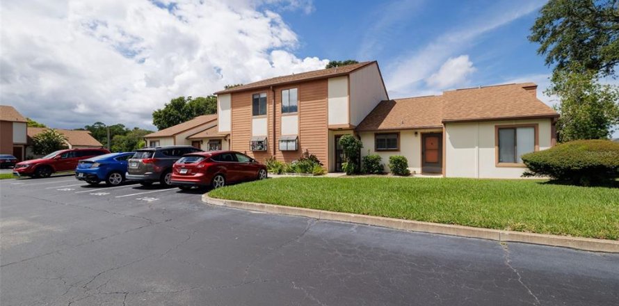 Condo in Daytona Beach, Florida, 2 bedrooms  № 2383749