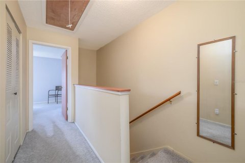 Condo in Daytona Beach, Florida, 2 bedrooms  № 2383749 - photo 17