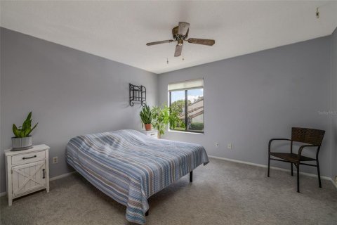 Condo in Daytona Beach, Florida, 2 bedrooms  № 2383749 - photo 20
