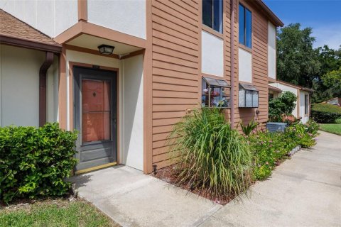 Condo in Daytona Beach, Florida, 2 bedrooms  № 2383749 - photo 2