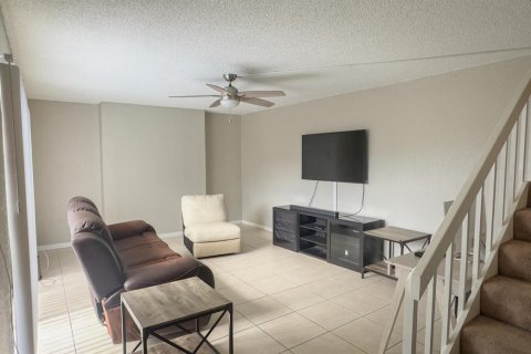 Adosado en venta en Palm Springs, Florida, 2 dormitorios, 114.46 m2 № 2177050 - foto 6