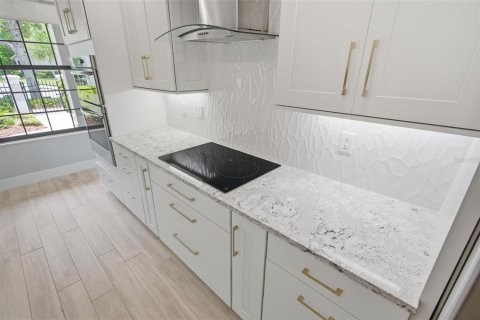 Touwnhouse à vendre à Palm Coast, Floride: 2 chambres, 204.48 m2 № 2151472 - photo 10
