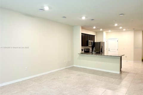 Condo in Kissimmee, Florida, 3 bedrooms  № 1956051 - photo 5