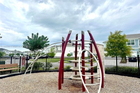 Condo in Kissimmee, Florida, 3 bedrooms  № 1956051 - photo 15