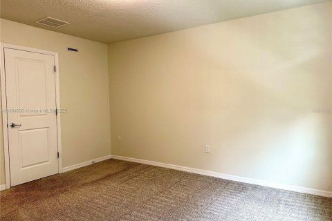 Condo in Kissimmee, Florida, 3 bedrooms  № 1956051 - photo 9