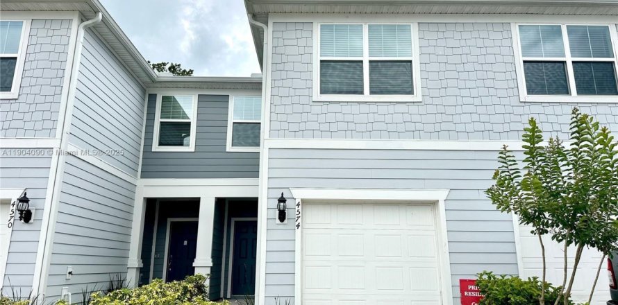 Condo in Kissimmee, Florida, 3 bedrooms  № 1956051