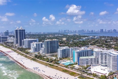 Купить кондоминиум в Майами-Бич, Флорида 2 спальни, 95.69м2, № 2012686 - фото 23