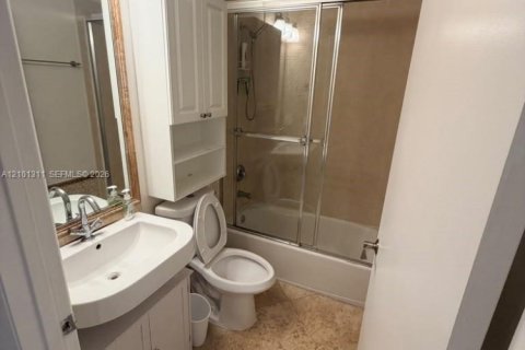 Copropriété à louer à Aventura, Floride: 3 chambres, 148.64 m2 № 2401976 - photo 9