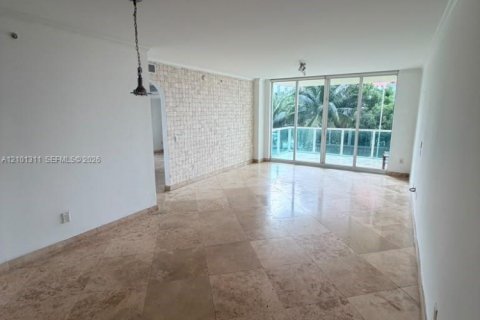 Copropriété à louer à Aventura, Floride: 3 chambres, 148.64 m2 № 2401976 - photo 3