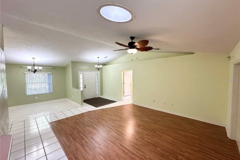 Villa ou maison à vendre à Palm Coast, Floride: 4 chambres, 248.33 m2 № 2148072 - photo 17