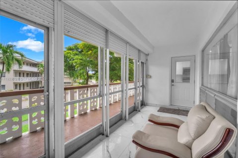 Купить кондоминиум в Холливуд, Флорида 2 спальни, 102.19м2, № 1987812 - фото 20