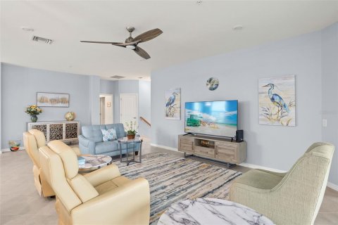 Condo in Punta Gorda, Florida, 3 bedrooms № 2111779 - photo 5
