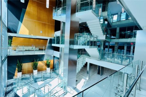 Condominio en venta en Aventura, Florida, 2 dormitorios, 154.5 m2 № 2022548 - foto 19