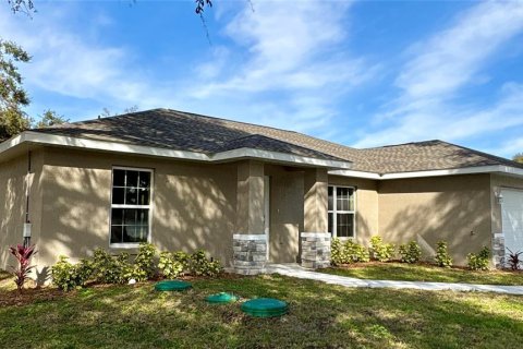 House in Summerfield, Florida 3 bedrooms, 133.13 sq.m. № 1416842 - photo 4