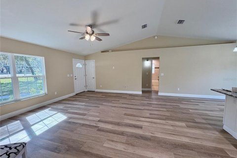 House in Summerfield, Florida 3 bedrooms, 133.13 sq.m. № 1416842 - photo 8
