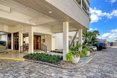 Copropriété à vendre à Sarasota, Floride: 2 chambres, 146.41 m2 № 2344936 - photo 6