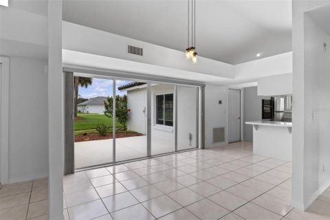 Casa en venta en Clermont, Florida, 3 dormitorios, 161.37 m2 № 1747312 - foto 9