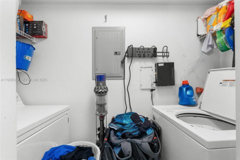 Купить кондоминиум в Авентура, Флорида 2 спальни, 109.16м2, № 1994169 - фото 23