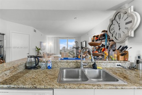 Купить кондоминиум в Авентура, Флорида 2 спальни, 109.16м2, № 1994169 - фото 13