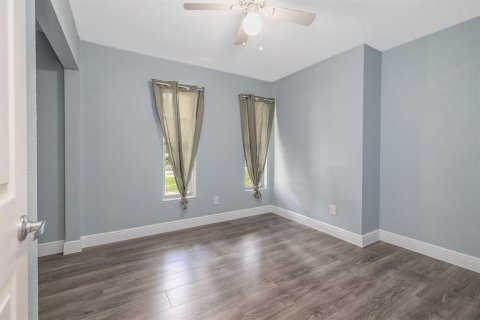 Купить виллу или дом в Саут-Дайтона, Флорида 6 комнат, 115.94м2, № 2216964 - фото 15