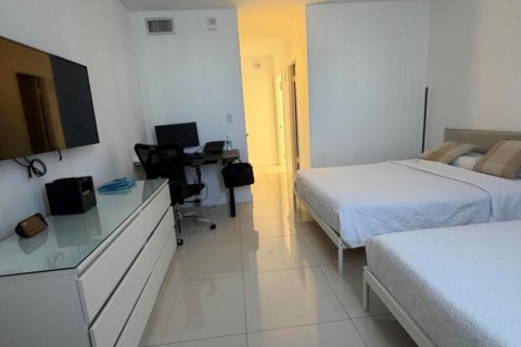 Condominio en alquiler en Sunny Isles Beach, Florida, 1 dormitorio, 92.9 m2 № 2171395 - foto 25