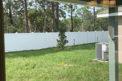 Villa ou maison à vendre à Weeki Wachee, Floride: 3 chambres, 127.09 m2 № 2411669 - photo 8
